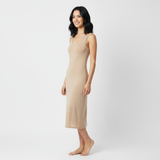 Lange huidskleurige onderjurk